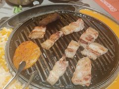 -轻烧烤肉(光谷步行街店)