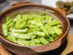 -四合·亦家本帮江浙小海鲜(马当路店)