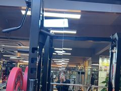-耀恒健身(南浦地铁店)