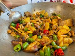 -老唐三下锅 ·张家界地标美食(溪布街店)