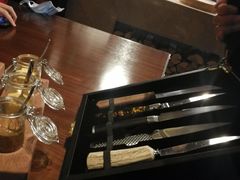 -恰餐厅及酒吧 CHAR Bar & Grill (北京丽都皇冠假日店)