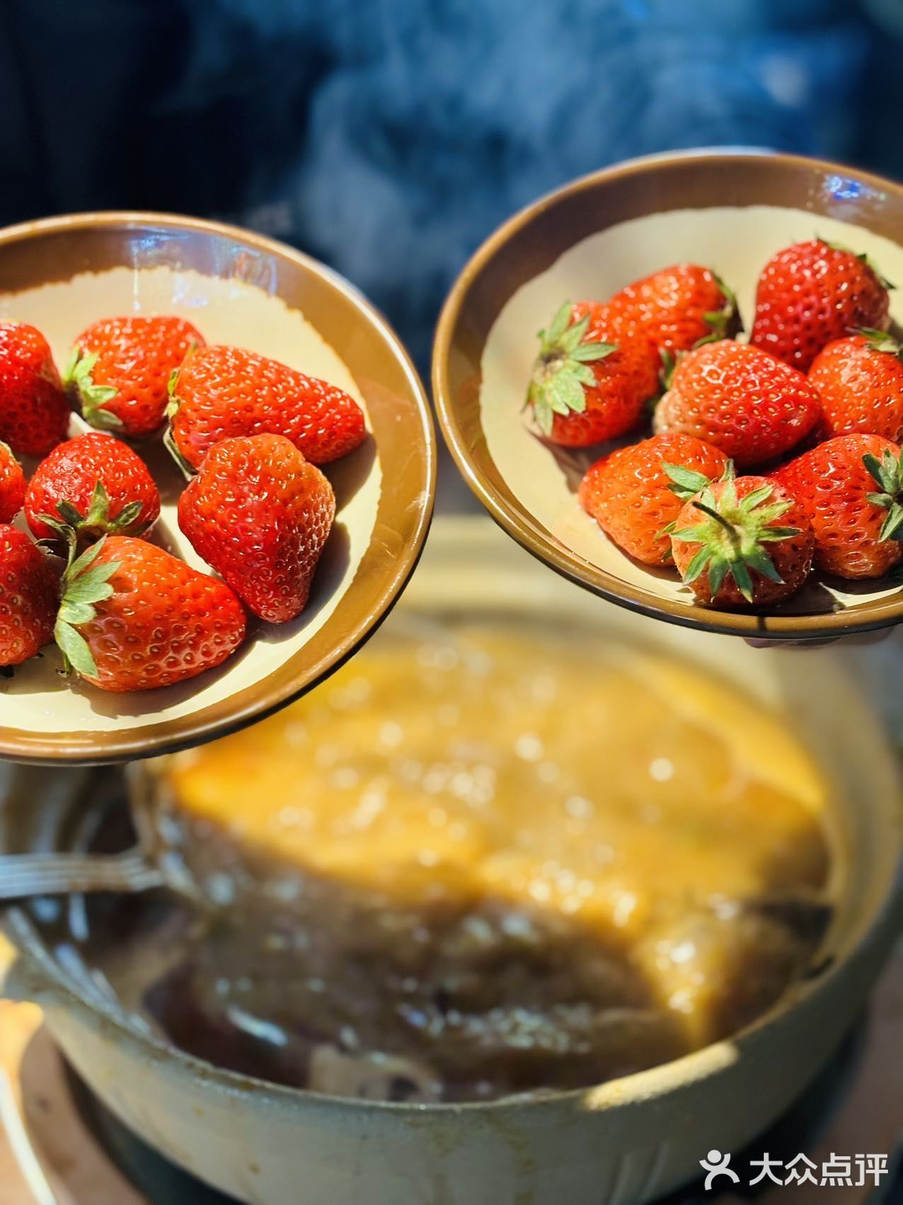 大龙六方·贵州酸汤牛肉火锅(上海旗舰店)