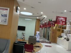 -雅悦齿科(顾村公园店)