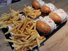 -The Habit Burger Grill 哈比特汉堡(复兴soho店)