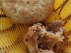 白烧饼-洪峰浩老北京烧饼夹肉(角门路店)