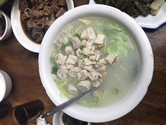 -茅屋大酒店