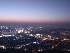 -紫金山山顶公园
