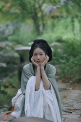 -一揽芳华汉服旗袍体验馆(拙政园店)