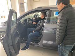 -协通上汽大众(崇明店)