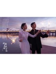 -红番婚纱礼服