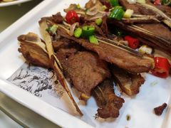 -绿雅居原生态农庄(小涌店)