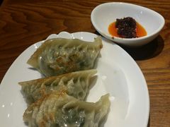 巴扎新疆风味牛肉煎饺-巴扎美食·新疆菜·西域歌舞表演餐厅(新疆大厦店)