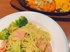 -萨莉亚意式餐厅(杭州滨江天街店)
