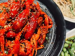-肥肥虾庄·金牌油焖大虾(杨园滨江时代walk店)