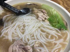 香菇-老妈米线(木渎影视城店)