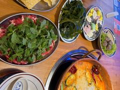 -洱火云南酸菜牛肉火锅(石景山当代商城店)