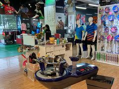 -YONEX苗江运动城(源深店)