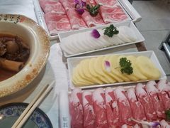 -羊家胡同·龙虾烧烤火锅(龙汇路店)