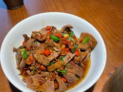 -钟掌勺忘不了地道湘菜(新天地假日广场店)