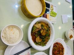 排骨焖扁豆-东四民芳餐厅(世茂工三店)