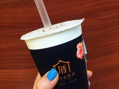 龍涎鲜奶茶-厝内小眷村(西单大悦城店)