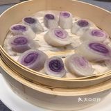 他家点心最近上新不少，这个糯米外皮晶莹剔透