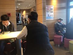 -麦当劳(江湾镇店)