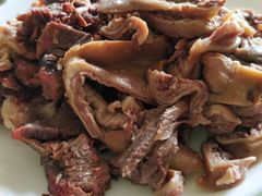 驴肉拼盘-闫家驴肉老店(华电一校店)