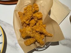 -必胜客(松雷店)