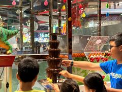 -四海一家自助餐(益田假日广场店)