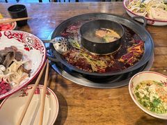 -馋虫重庆火锅(玉林南街店)