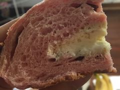 火龙果葡萄软欧包-奈雪的茶(市百一店)