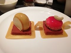 -半岛翡丽海鲜自助餐厅(观风亭店)