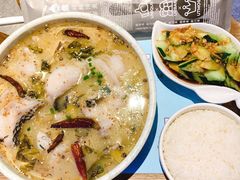 老坛无骨酸菜鱼片饭-鱼库·不仅是一家烤鱼店(车公庙店)