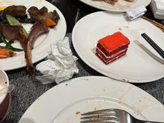 -云端西餐厅(南宁龙光那莲豪华精选酒店)