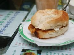 猪扒包-义顺牛奶公司(新马路老店)