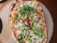 北京烤鸭披萨-JINNS锦时 steak&pizza(浸信会礼拜堂旧址店)