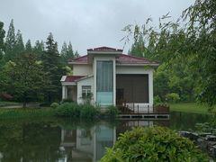 -上海怡沁园度假酒店