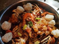 -七欣天香辣蟹火锅(上海银亿滨江店)