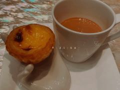 奶茶配蛋挞-8餐厅(新葡京酒店)