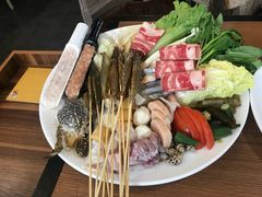 -樾餐厅泰式海鲜火锅(民歌湖店)