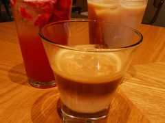 -星巴克臻选(上海合生汇1F店)