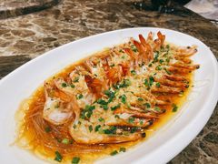 -河畔春天时尚餐厅