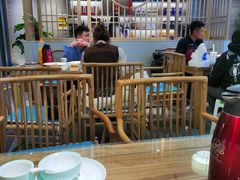 大堂-严记小天府酸菜鱼(西四路店)