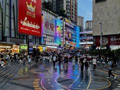 -观音桥步行街