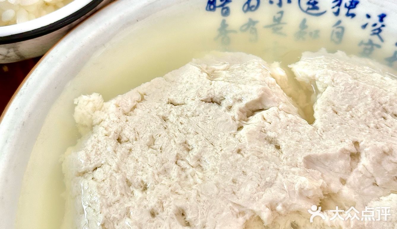 在成都一个人吃饭之豆花饭