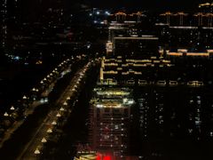 -荣誉国际酒店-云顶旋转餐厅