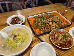 -兔槽江湖菜·重庆璧山兔(水围店)