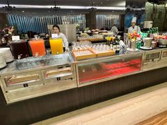 -圣丰索菲特·2 On 988 Café 自助餐厅