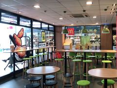 大堂-麦当劳(庐山服务区店)